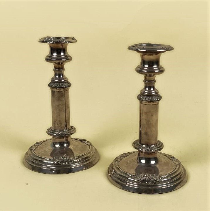 Pair Telescopic Sheffield Silverplated Candlesticks (16).jpg